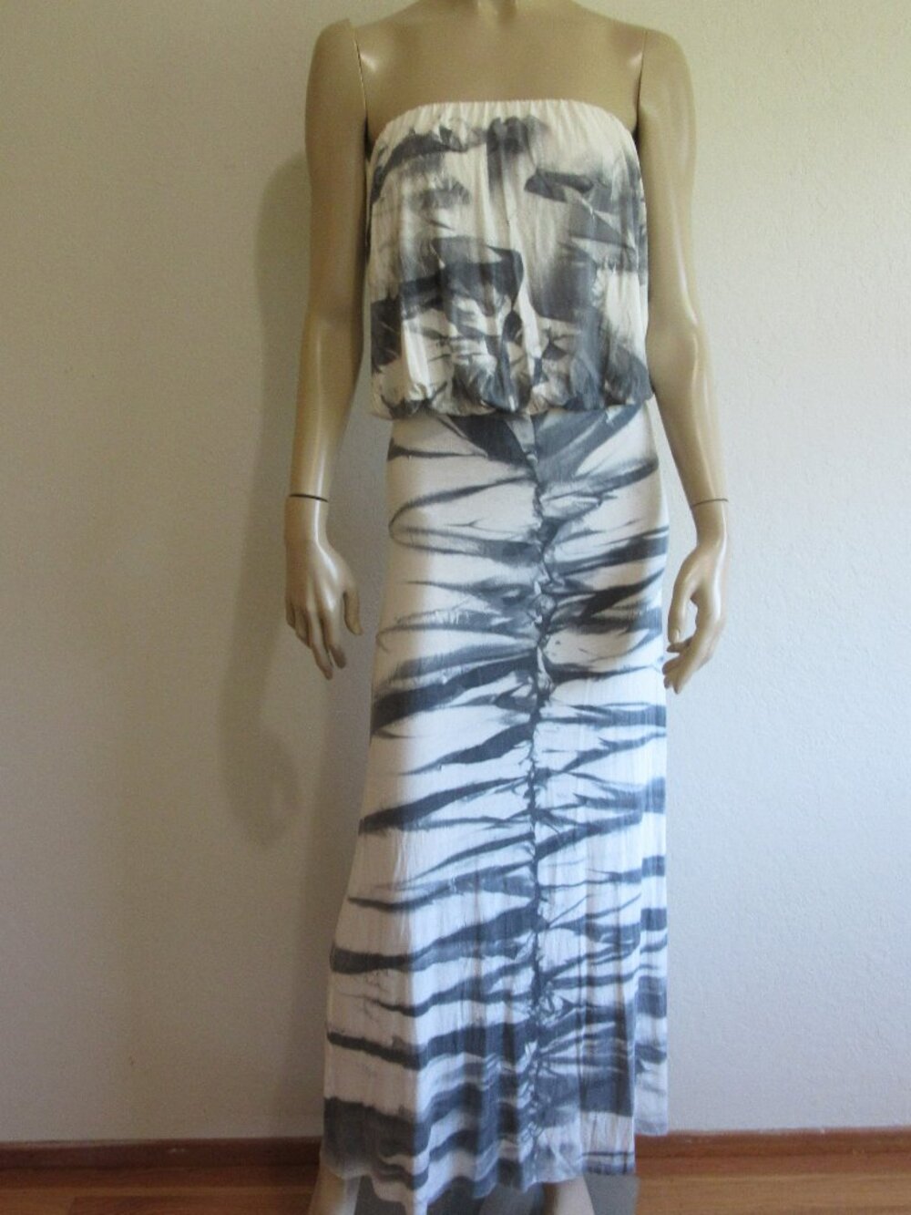GO Couture Blue Slate & White Tie Dye S Strapless Maxi Dress